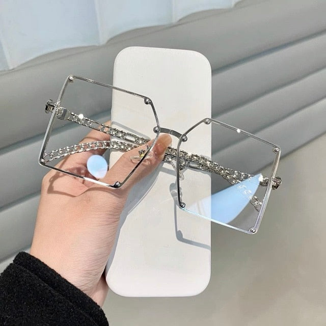 Amber Vintage Alloy Chain Rivet Square Eyewear Sunglasses MON Silver Clear